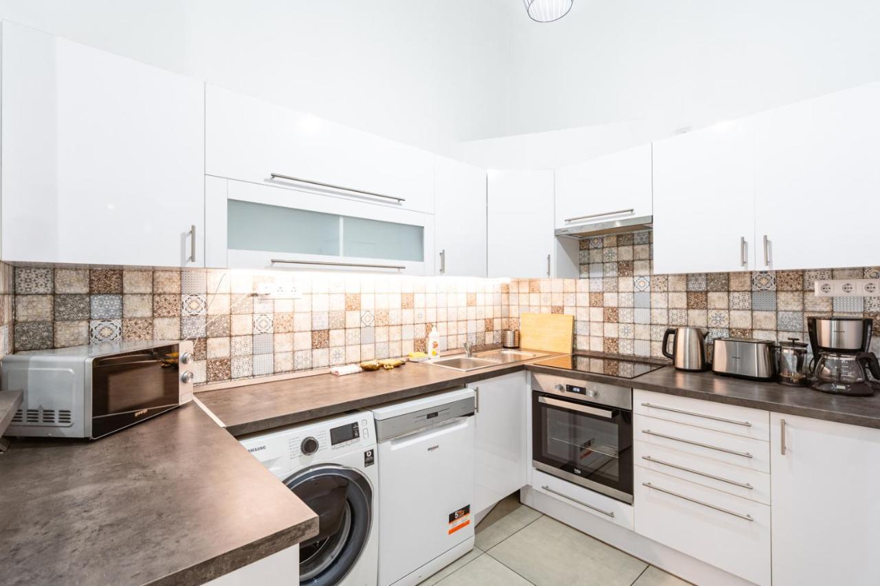 Spacious Premium Apartment By Buda Castle District Budapest Eksteriør bilde